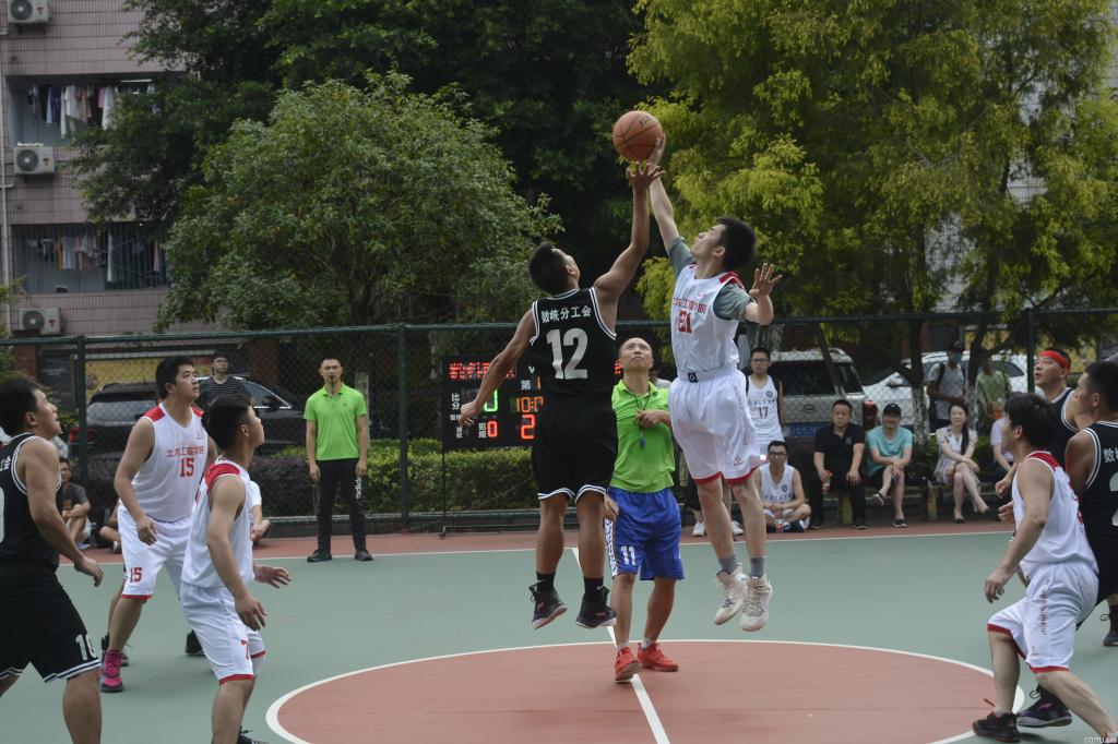 说明: http://news.cqjtu.edu.cn/__local/E/88/6E/F212C6668AC019708D997A9F99C_F3C2D6DD_1D03E.jpg